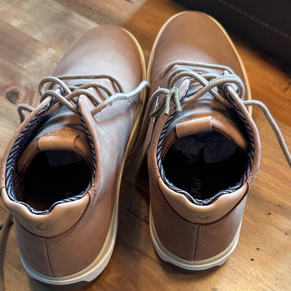 OluKai Men's Tan PAPAKU ‘ILI Boots - Picture 3 of 9